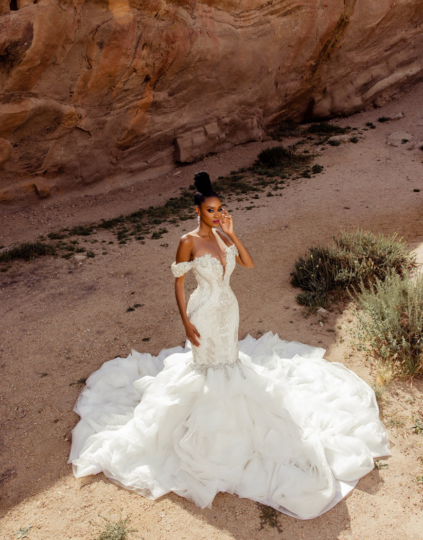 Matopeda: A story behind the dress